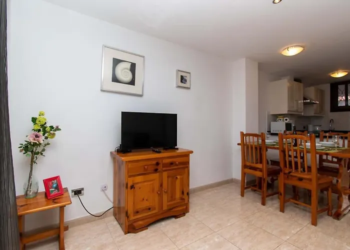 Parque Santiago Ii 271 - Two Bed With Pool View And Wifi Internet * Playa de las Américas