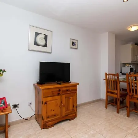 Parque Santiago Ii 271 - Two Bed With Pool View And Wifi Internet * Playa de las Americas (Tenerife)